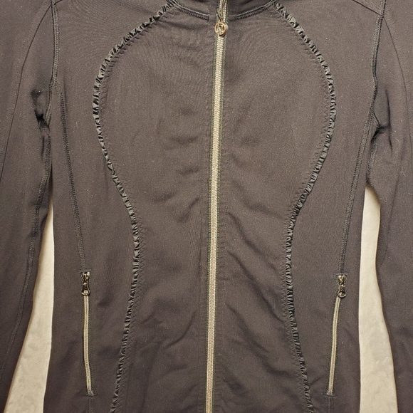 *Rare* Nice Asana Jacket Ruffle Special Edition - Picture 2 of 6
